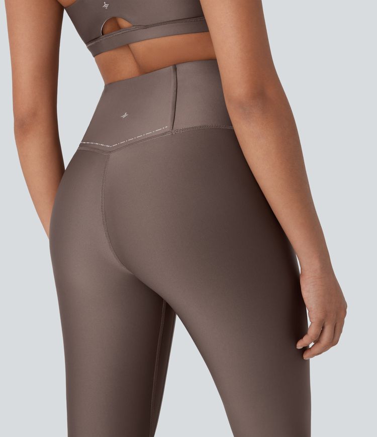 Leggings SoCinched correr tiro alto control abdomen bolsillo trasero reflectante