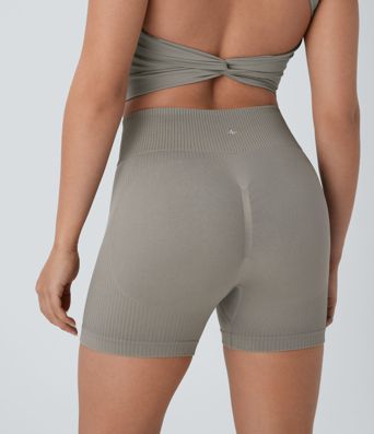 Pantalones Cortos de Yoga de Ciclista de Cintura Alta con Pliegues y Flujo Perfecto 4"
