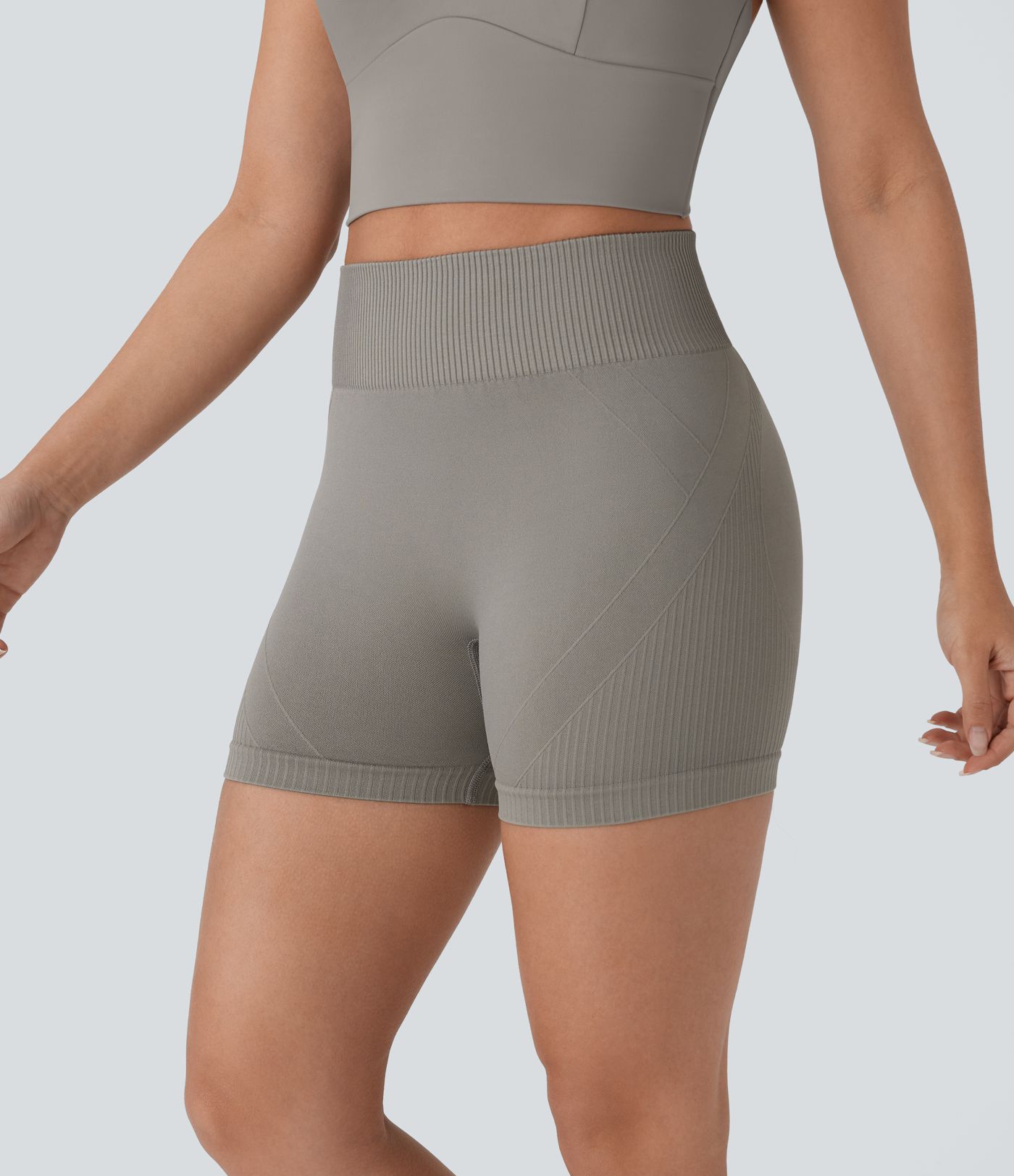 Pantalones Cortos de Yoga de Ciclista de Cintura Alta con Pliegues y Flujo Perfecto 4"