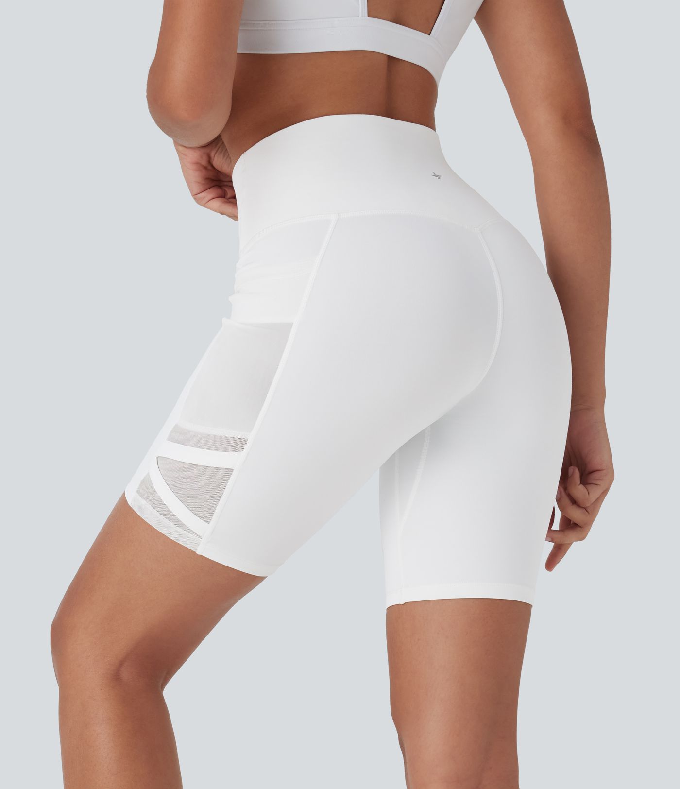 Shorts de yoga de secado rápido SpeedWave™ de tiro alto con tejido en contraste de 18 cm y bolsillos laterales