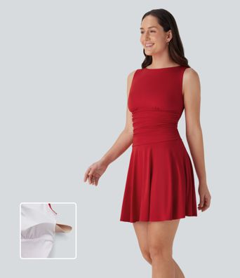 Vestido mini fluido cuello barco sin mangas fruncido