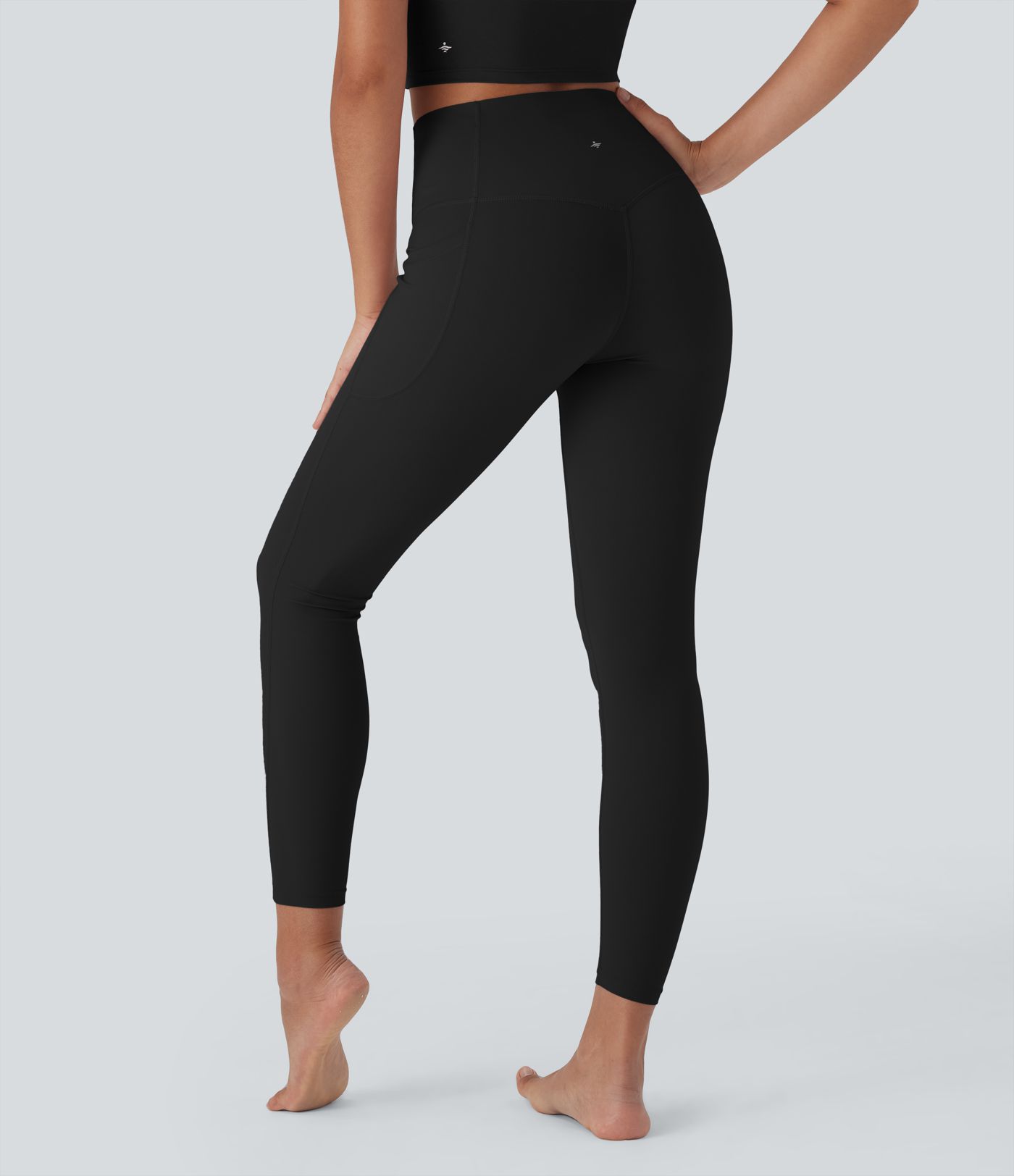 Halara UltraSculpt™ Cool Quick Dry SoCinched — leggings de yoga taille haute, effet ventre plat, poches, protection UPF50+