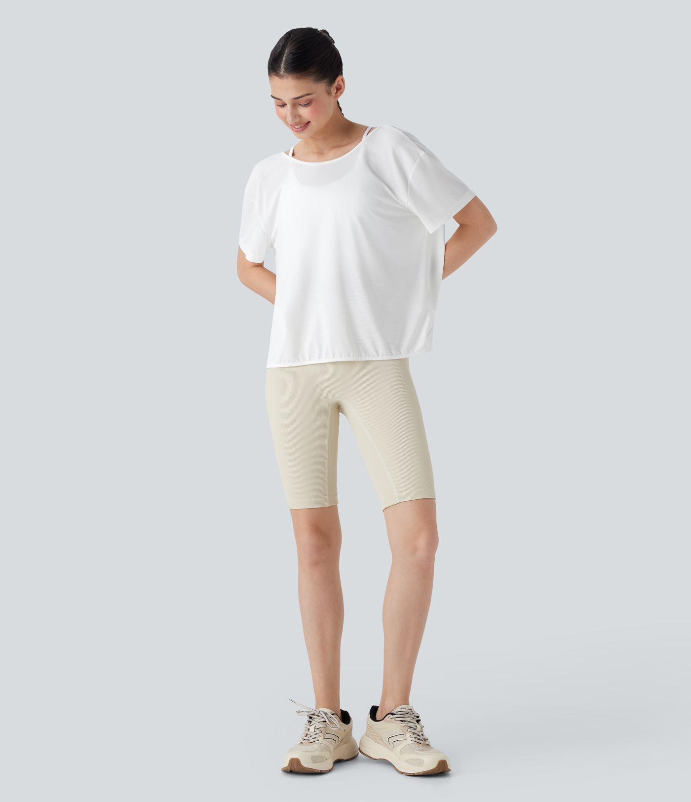 Kurzes Yoga-Sporttop