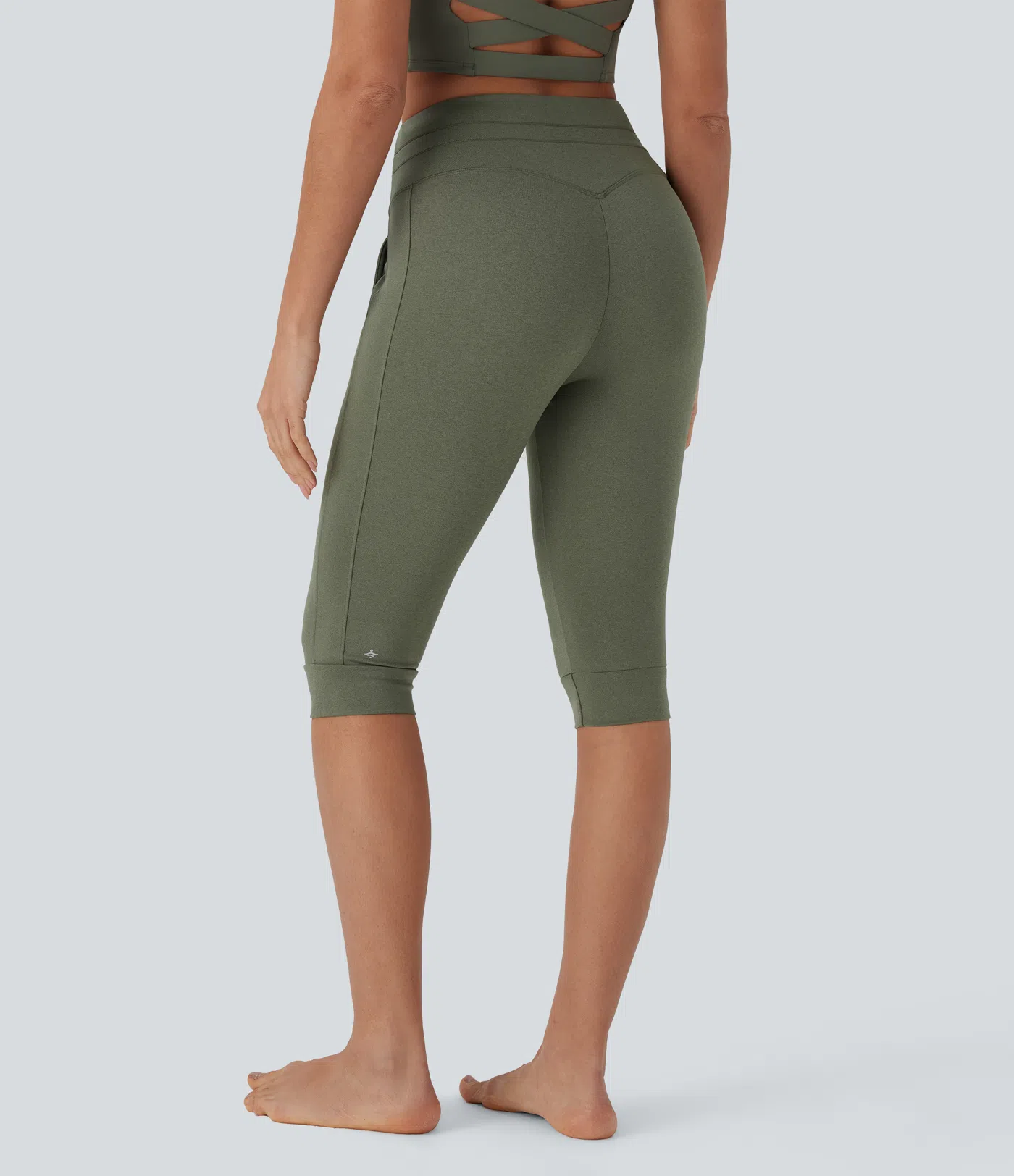 High Waisted Drawstring Pedal Pusher Quick Dry Yoga Joggers with Pockets