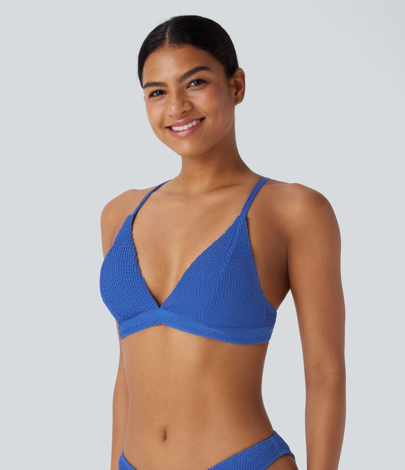 Haut de maillot de bain bikini dos nu à bretelles croisées réglables