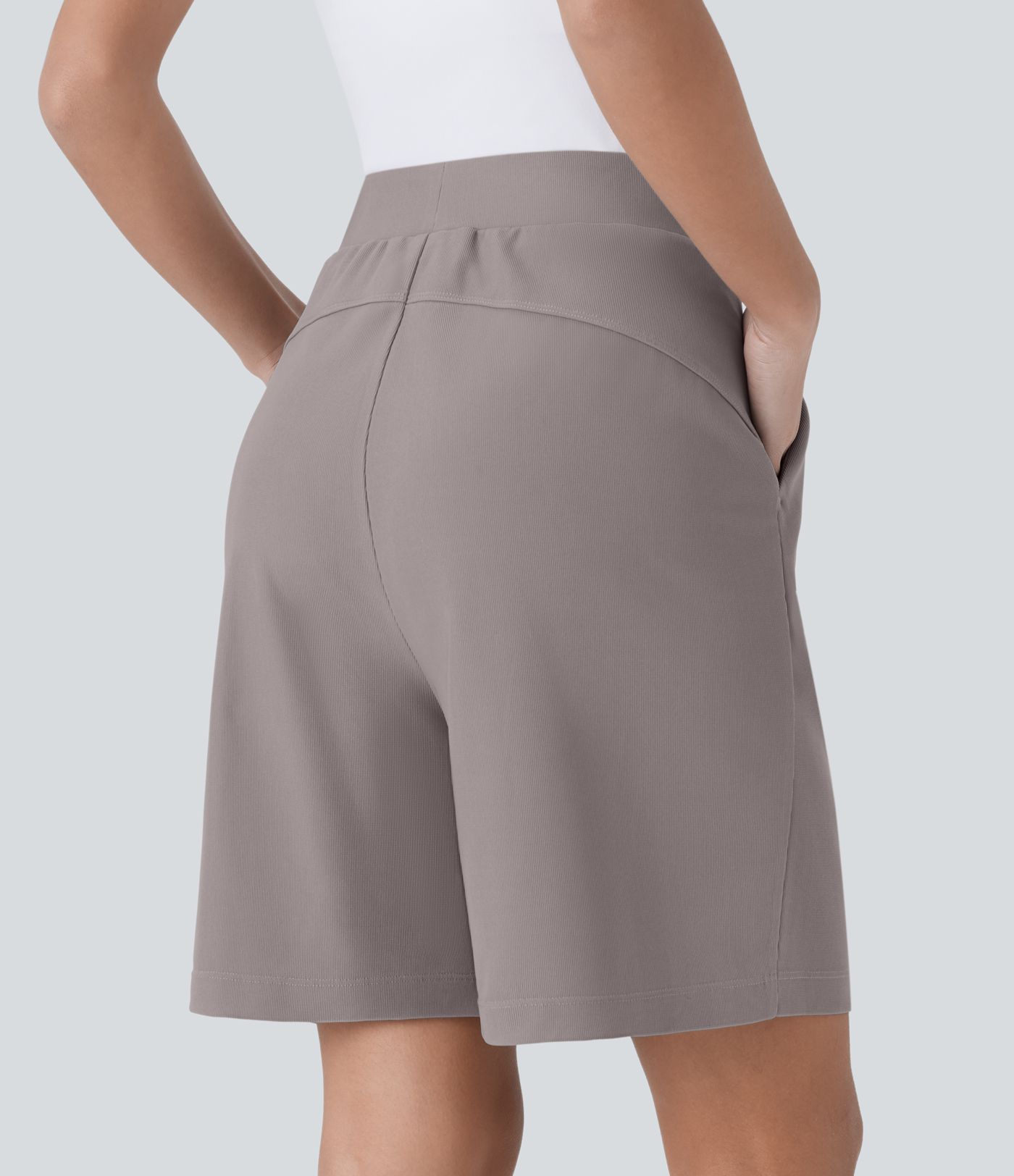 Pantalones cortos de trabajo de cintura alta con bolsillos y microondas para esculpir la silueta