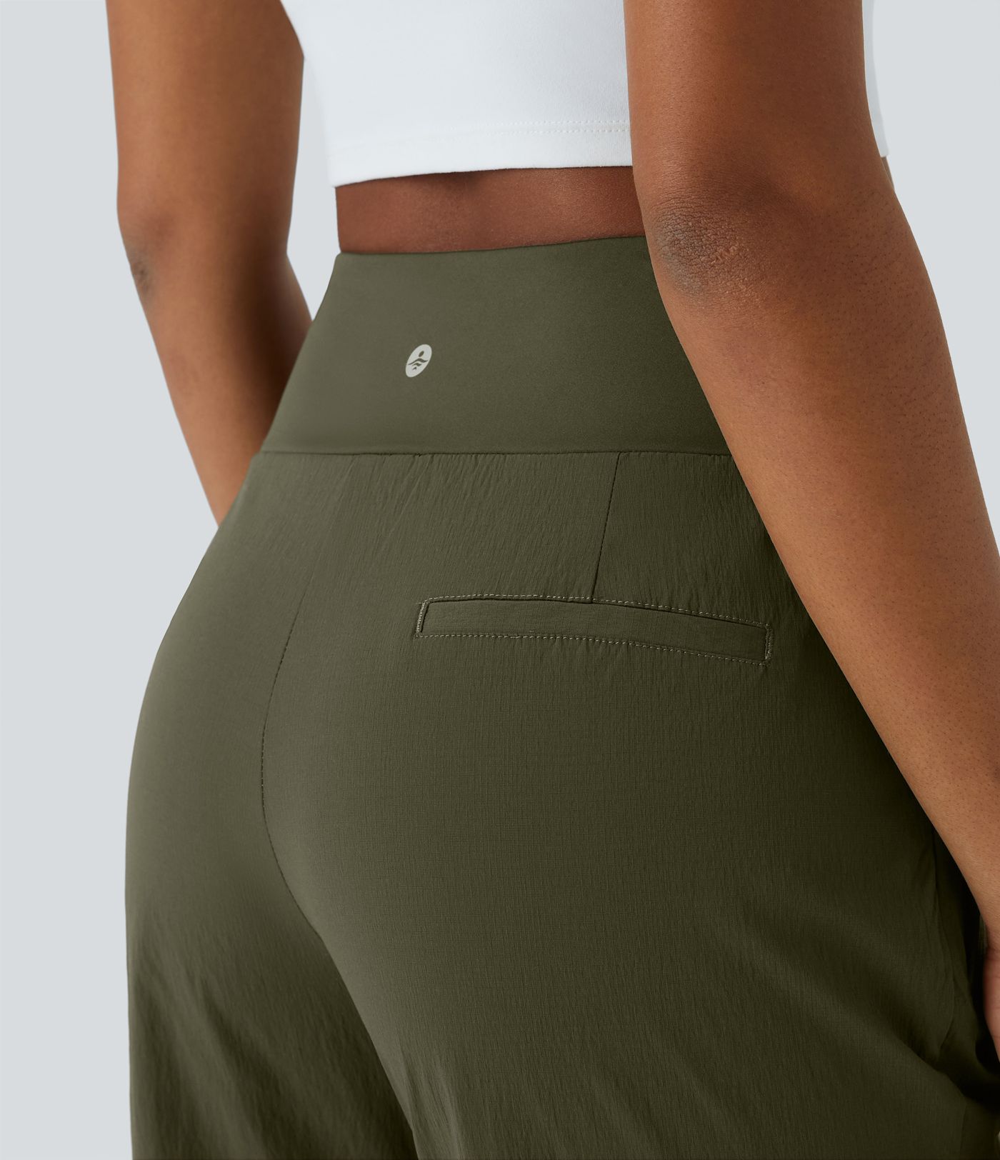 Wasserabweisende Ripstop-Campinghose mit hohem Bund und Seitentaschen mit unsichtbarem Reißverschluss