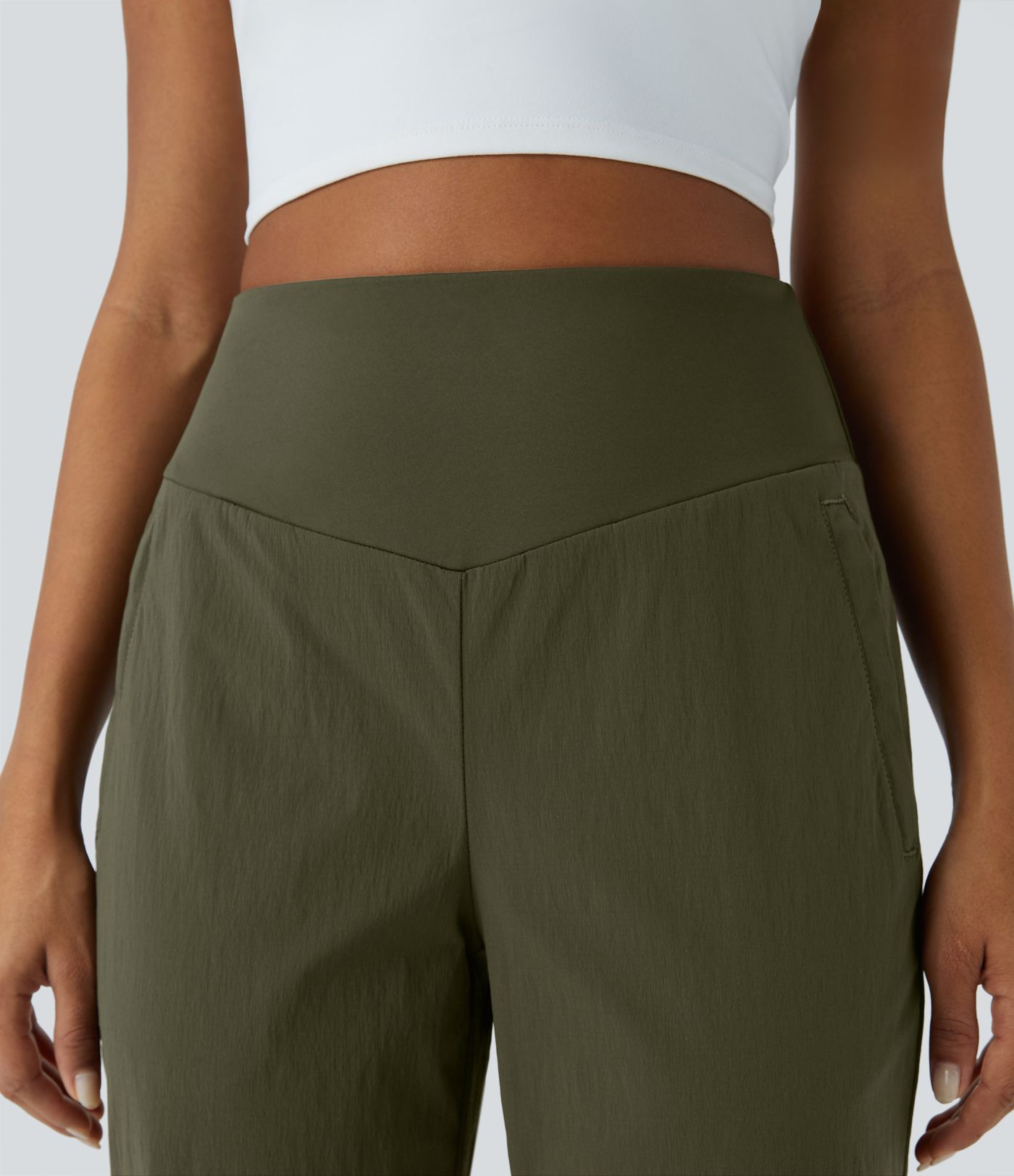 Wasserabweisende Ripstop-Campinghose mit hohem Bund und Seitentaschen mit unsichtbarem Reißverschluss