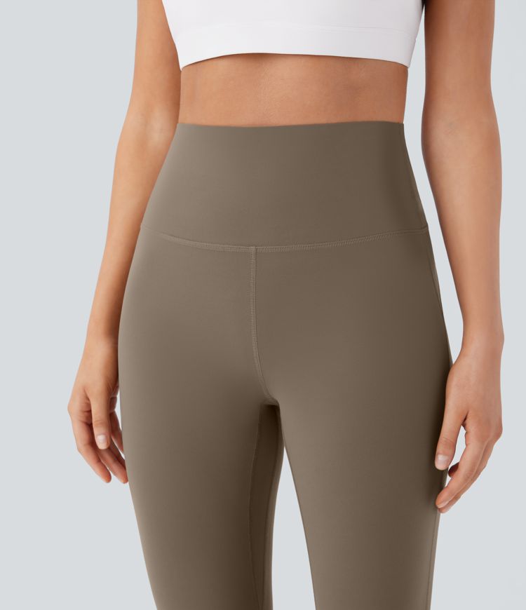 Leggings Halara UltraSculpt™ SoCinched yoga corte acampanado tiro alto control abdomen bolsillo trasero