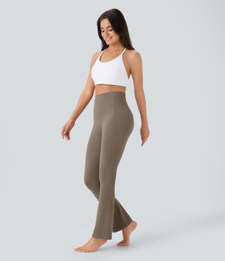 Leggings Halara UltraSculpt™ SoCinched yoga corte acampanado tiro alto control abdomen bolsillo trasero
