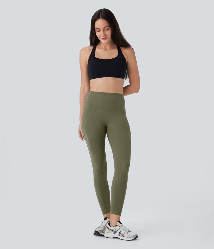 Leggings SoCinched Halara UltraSculpt™ deportiva tiro alto realce glúteos control abdomen bolsillo lateral malla contrastante