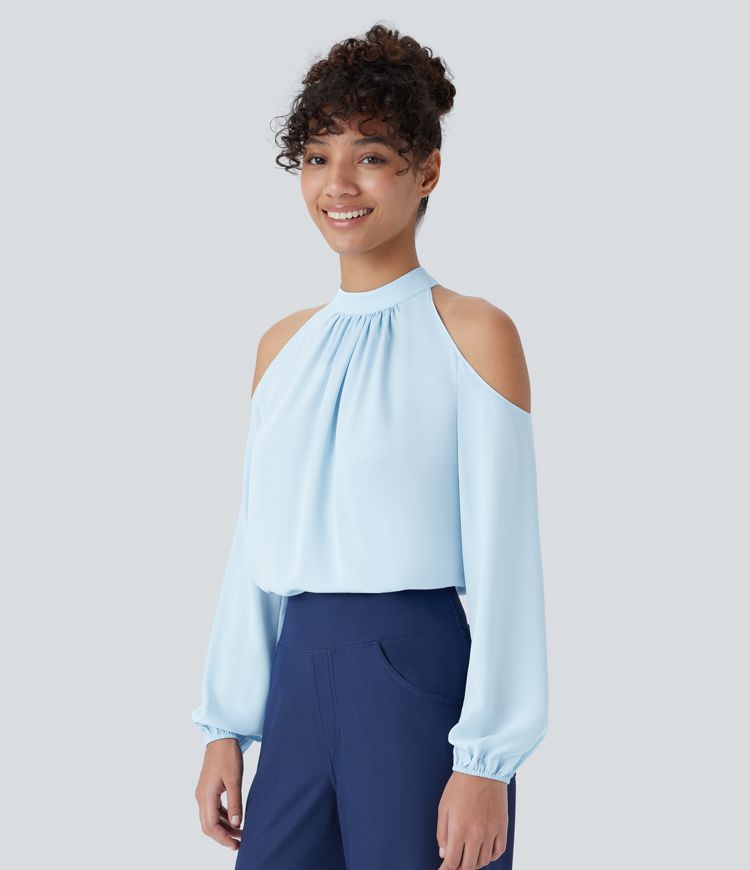 Lässige, schulterfreie Bluse mit Stehkragen, Knopfleiste und Bischofsärmeln