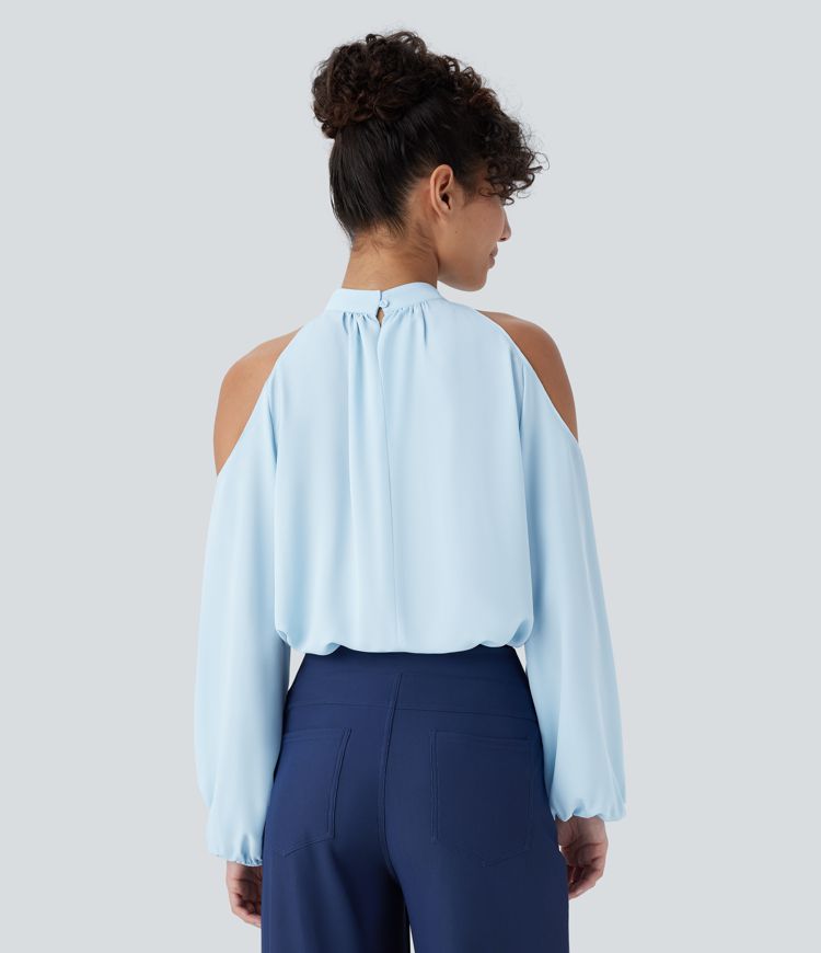 Lässige, schulterfreie Bluse mit Stehkragen, Knopfleiste und Bischofsärmeln