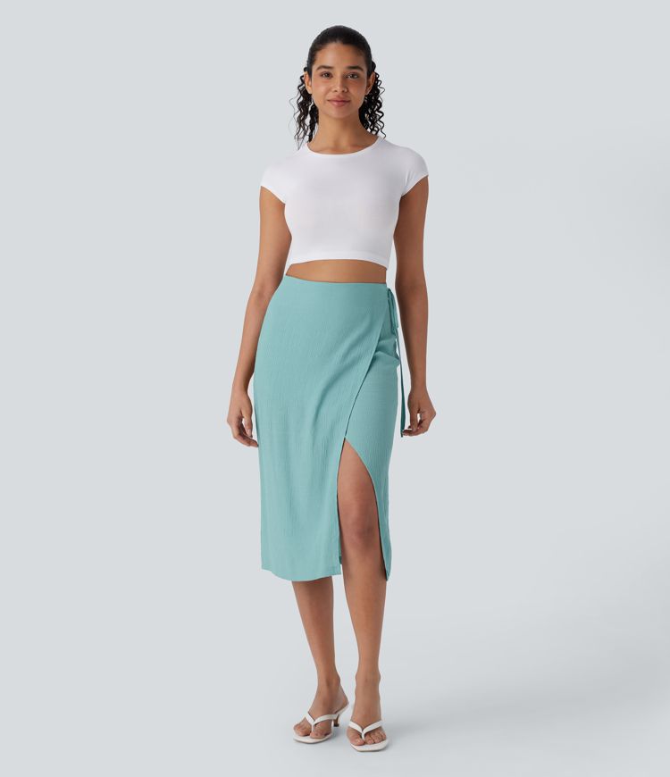 Lässiger Midirock mit hohem Bund, unsichtbarem Reißverschluss, Wickelbindung und seitlichem Schlitz