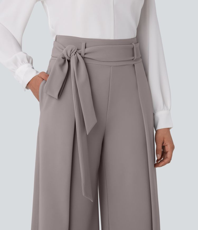 Halara Flex™ Stoffhose in Mikrowaffel-Optik mit hohem Bund, Seitentaschen, Gürtel und weitem Bein