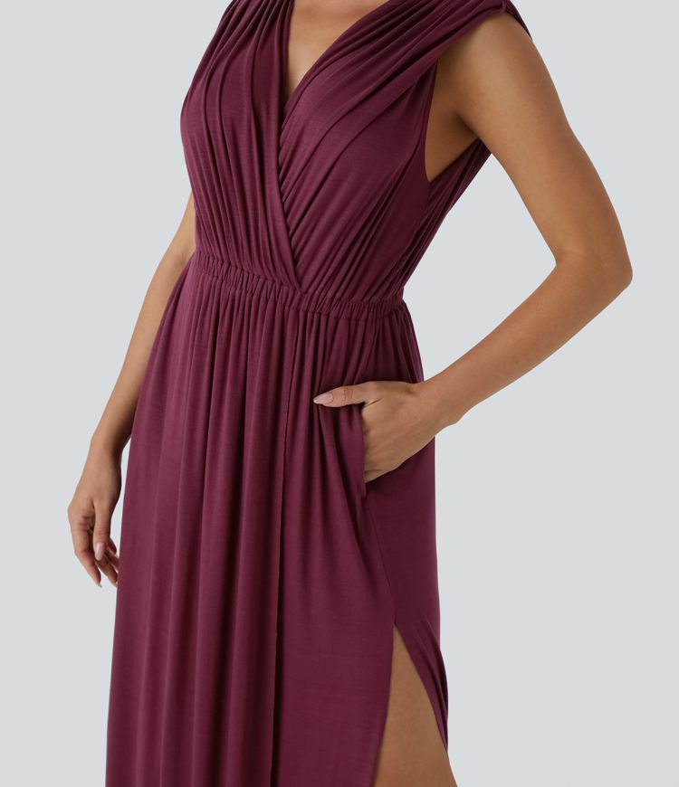 Robe longue côtelée col V sans manches avec poches latérales, fente et drapé froncé