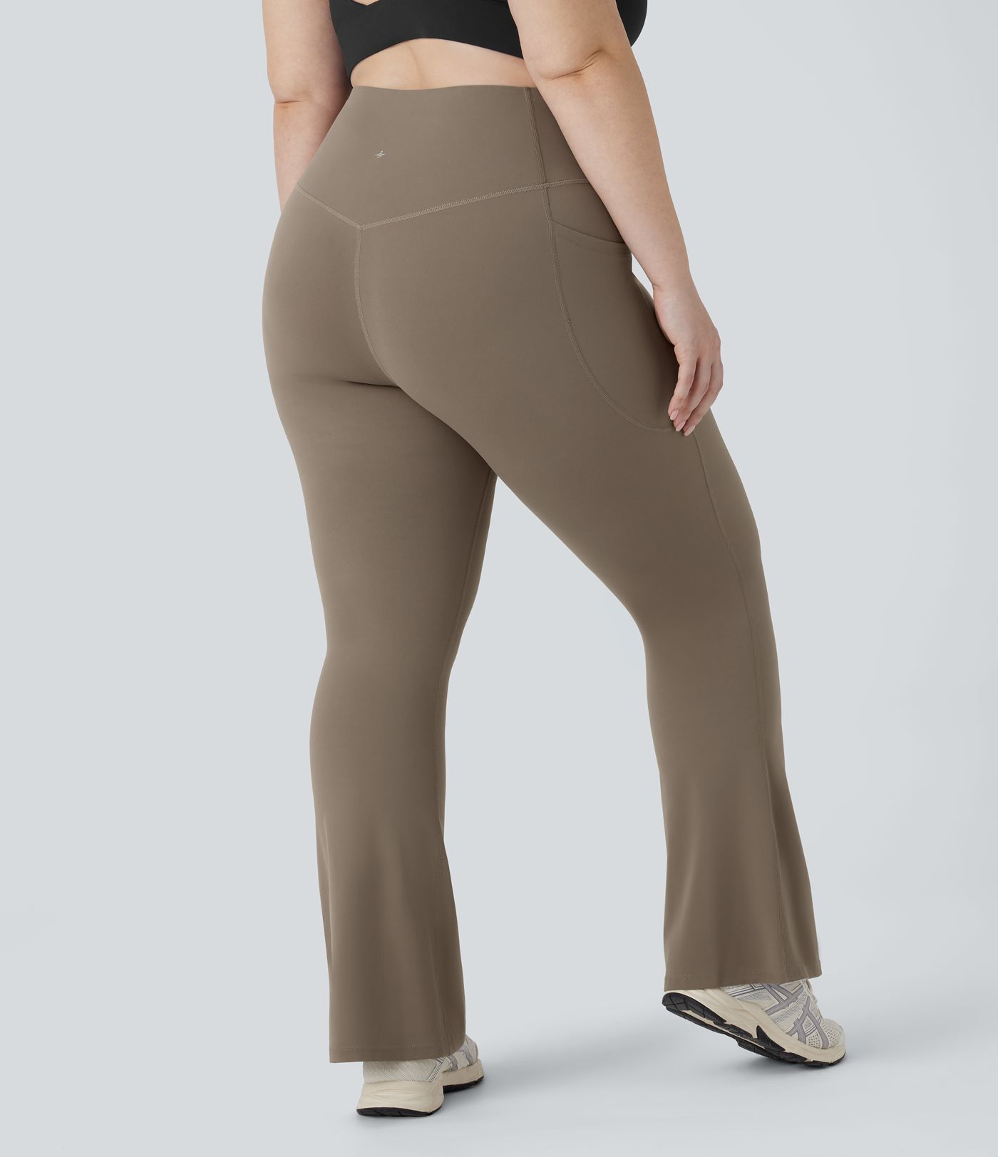 Halara UltraSculpt™ SoCinched Yüksek Bel Karın Kontrol Cepli Şekillendirici Yoga Bootcut Plus Size Tayt