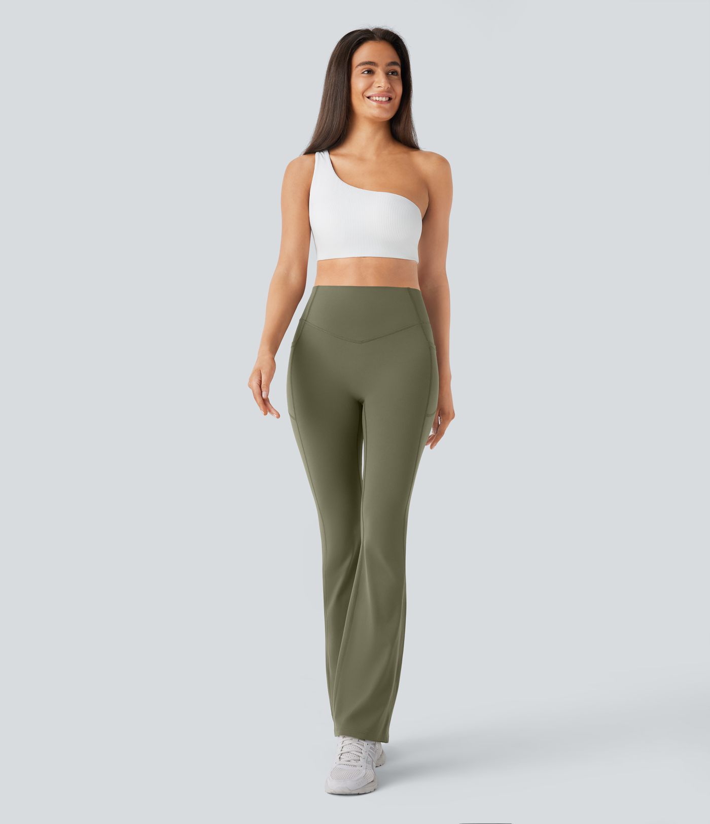Halara UltraSculpt™ High Waisted Scrunch Butt Lifting Tummy Control Pocket Shaping Yoga Bootcut Leggings