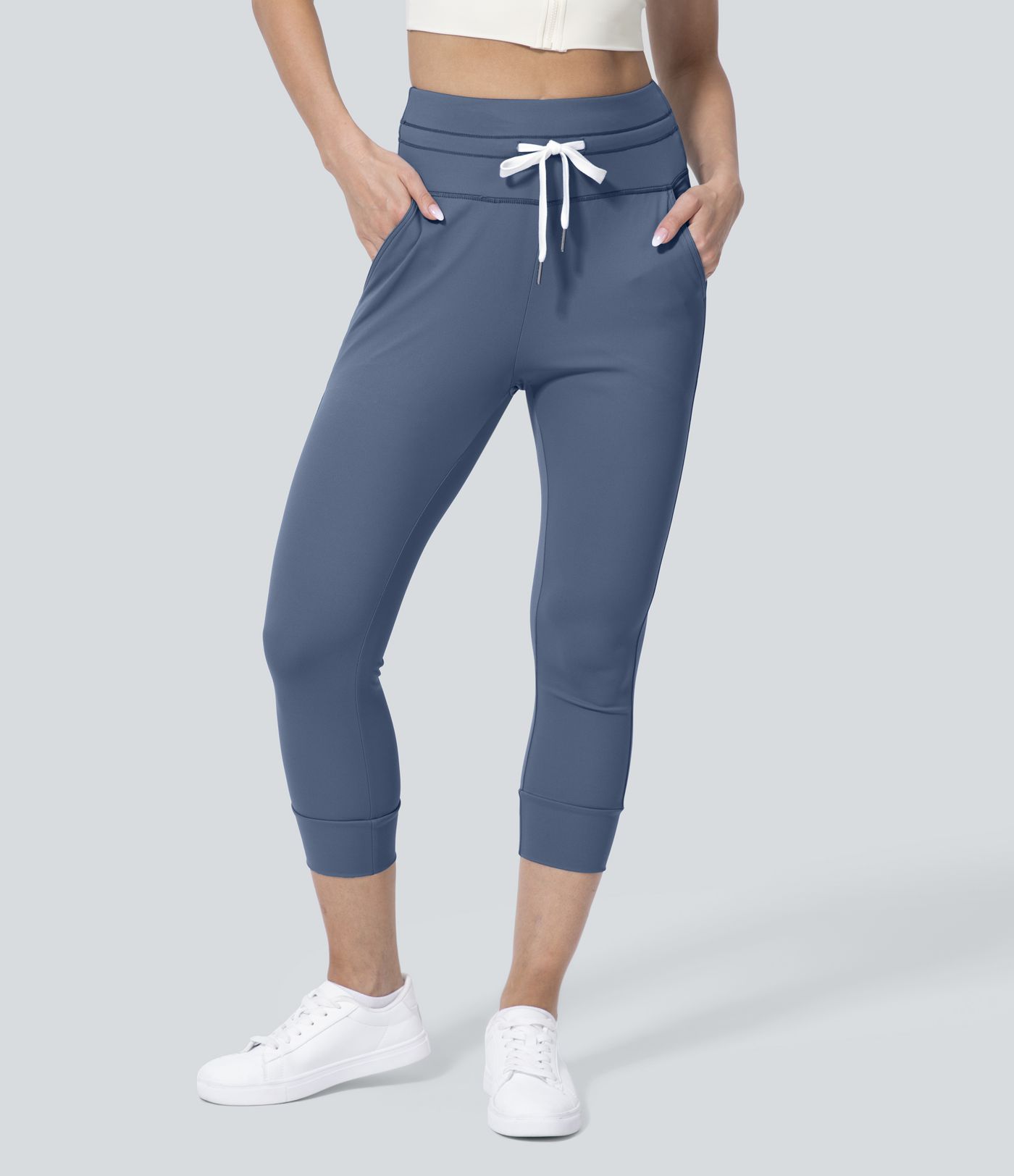 Pantalón yoga capri liso bolsillo lateral cordón tiro alto Softlyzero™ Plush