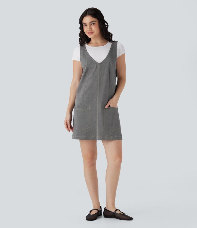 Robe courte décontractée aspect denim col en V avec poches latérales