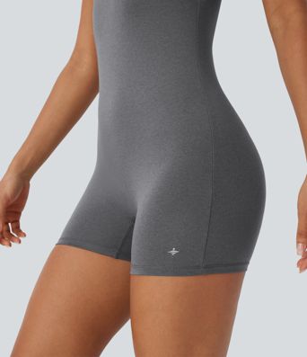 Schnell trocknender Yoga-Einteiler