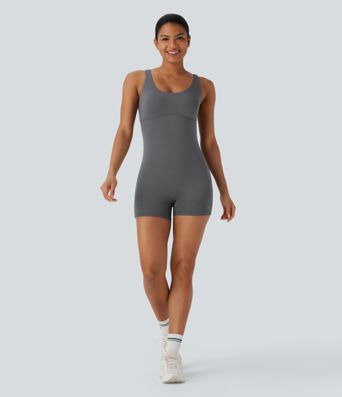 Schnell trocknender Yoga-Einteiler