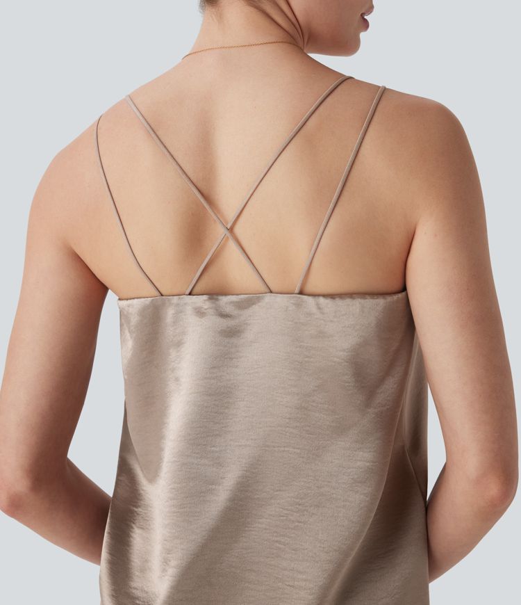 Top de oficina de satén con espalda cruzada