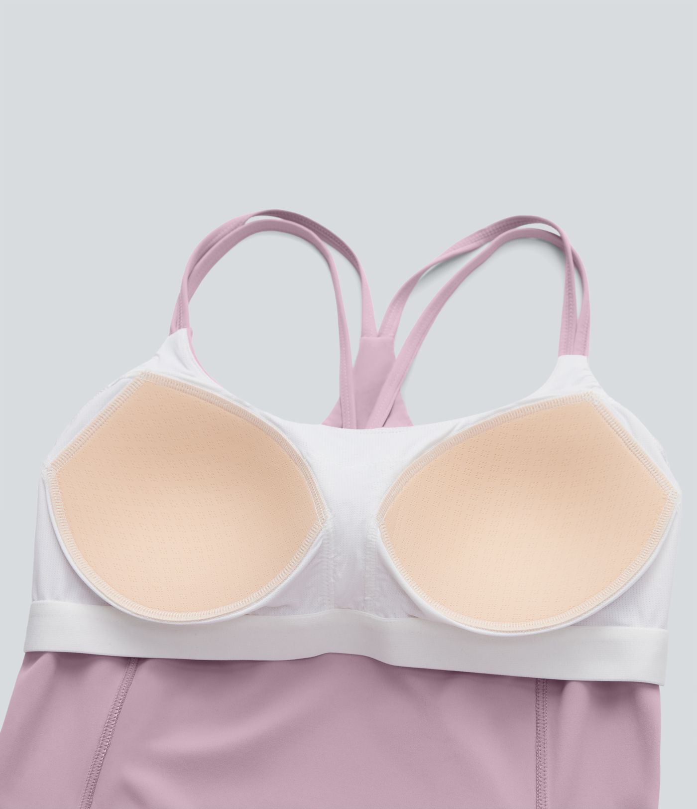 Top de yoga Halara UltraSculpt™ with molded cups, open back, and quick-dry - UPF 50+