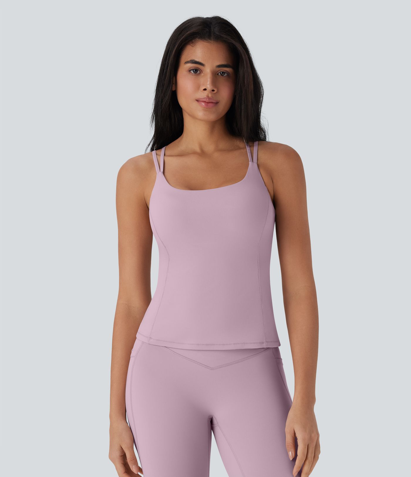 Top de yoga Halara UltraSculpt™ with molded cups, open back, and quick-dry - UPF 50+