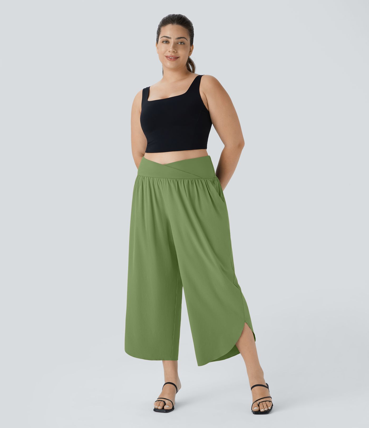 Breezeful™ High Waisted Crossover Pocket Quick Dry Plus Size Pants