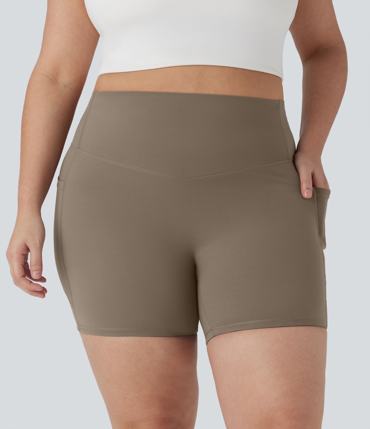 Plus Size Halara UltraSculpt™ High Waisted Tummy Control Shaping Training Biker Shorts 5'' with Pockets