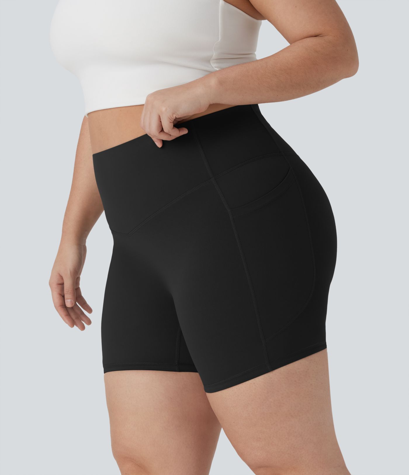 Short cycliste 12,5 cm d'entraînement gainant taille haute grande taille avec poches Halara UltraSculpt™ Short cycliste 12,5 cm d'entraînement gainant taille haute grande taille avec poches Halara UltraSculpt™