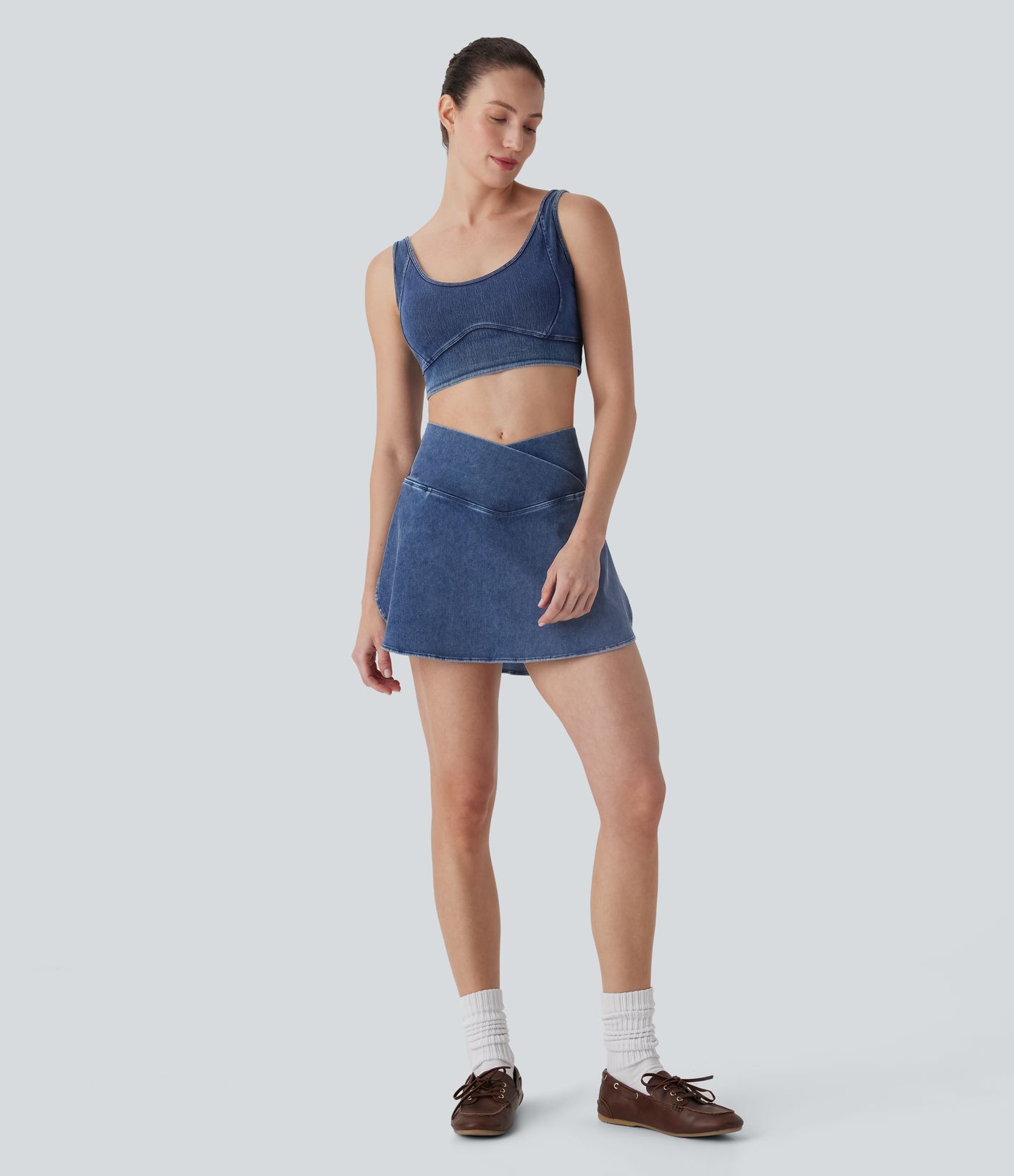 Halara Flex™ High Waisted Crossover 2-in-1 Cool Touch Washed Stretchy Knit Denim Mini Casual Rock mit Seitentasche