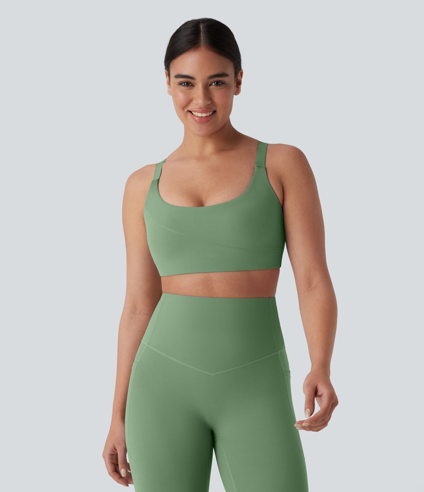 Halara UltraSculpt™ Soutien-gorge de sport à col en U à support moyen