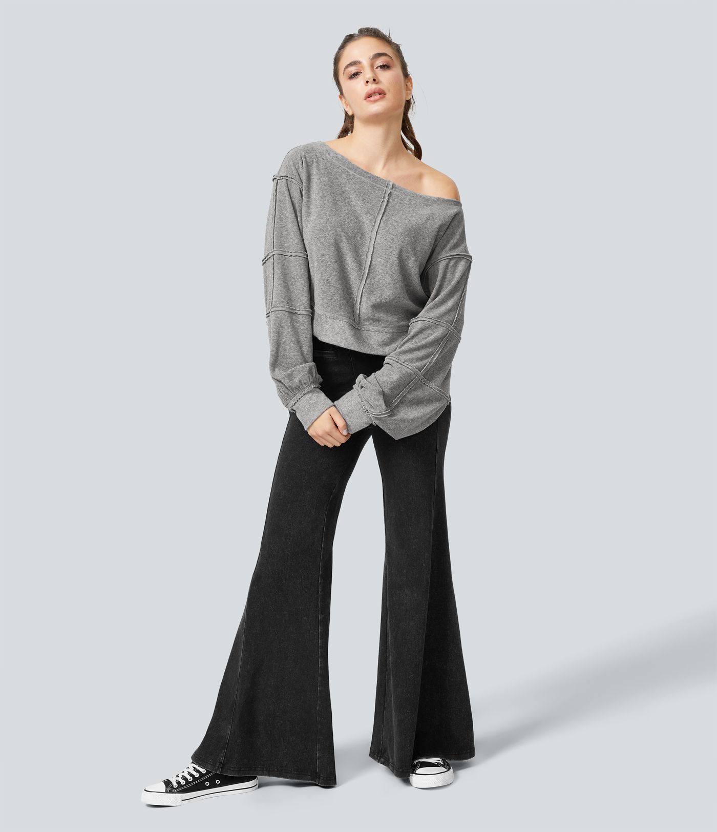 Sudadera cuello barco manga obispo ribete