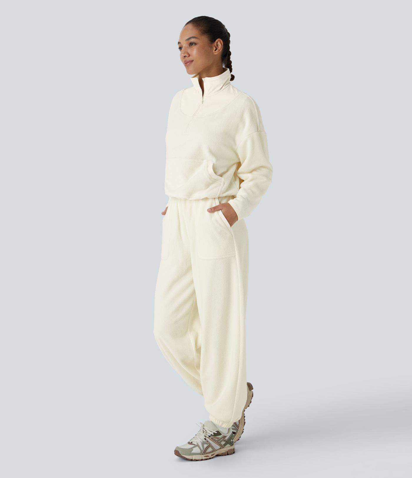 High Waisted Pocket Fleece Camping Joggers