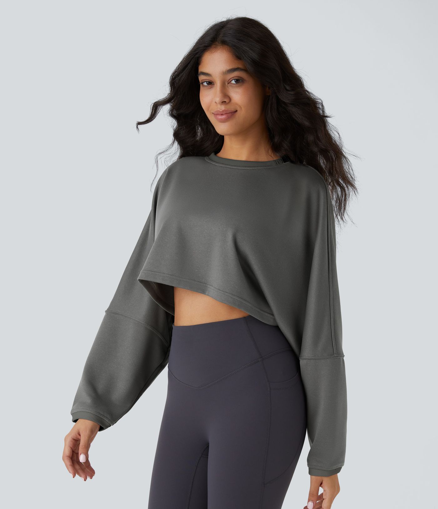 Round Neck Batwing Sleeve Cropped Relaxed Casual Sweatshirt