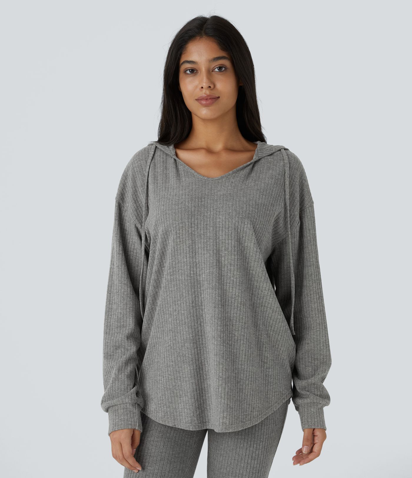 Sudadera capucha cuello V manga larga dobladillo curvo cordón ajustable acanalado