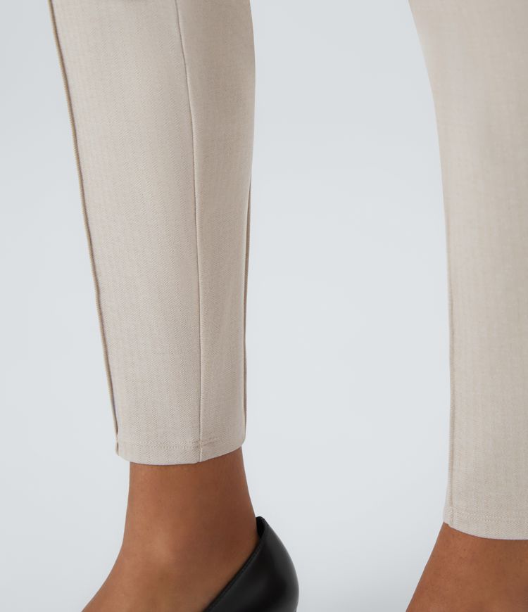 Legging de travail taille haute à revers avec poches zippées latérales motif chevron