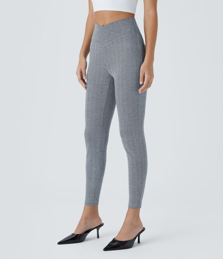 7/8-Crossover-Leggings mit hohem Bund, Gesäßtaschen und Fischgrätenmuster