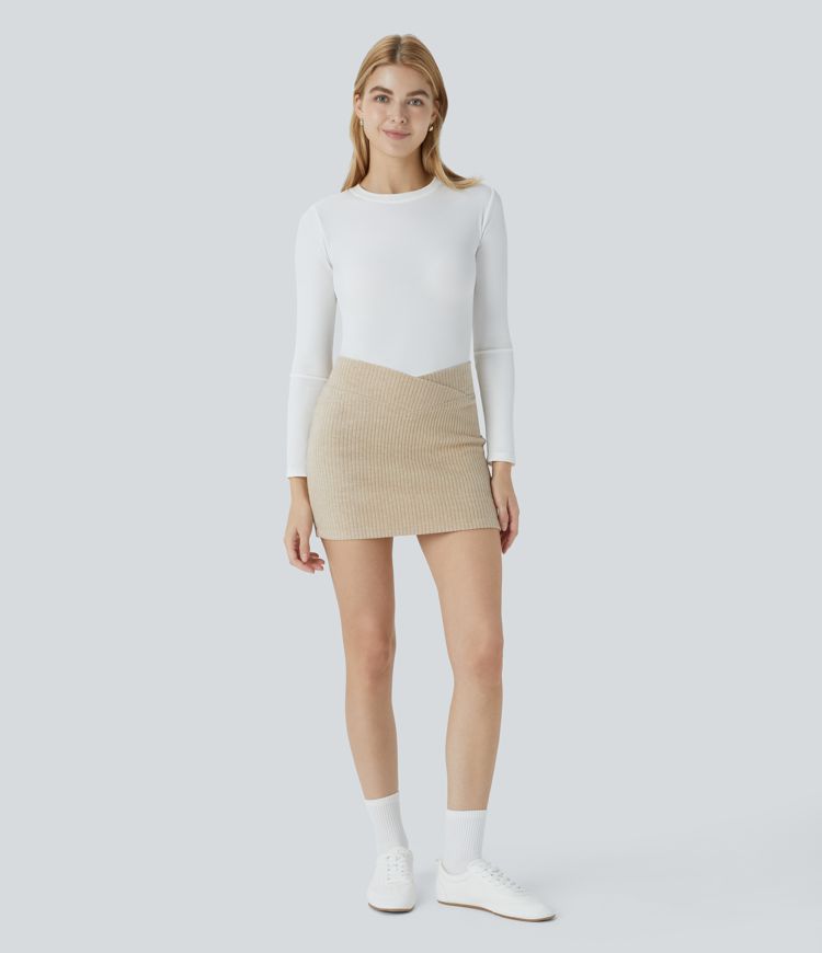 Schmaler 2-in-1 Crossover-Minirock aus Rippstrick mit hohem Bund