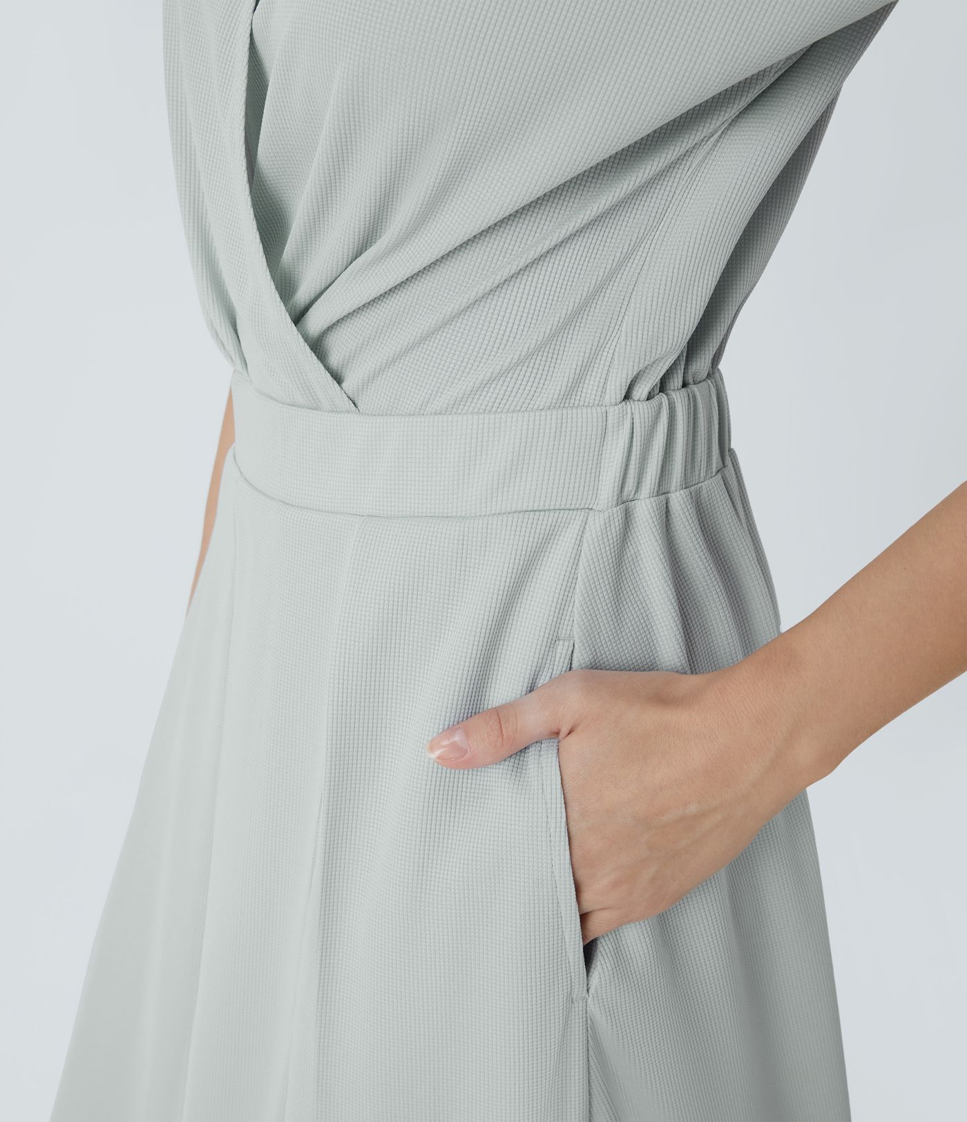 Vestido maxi cuello V manga corta bolsillo lateral plisado gofre fluido