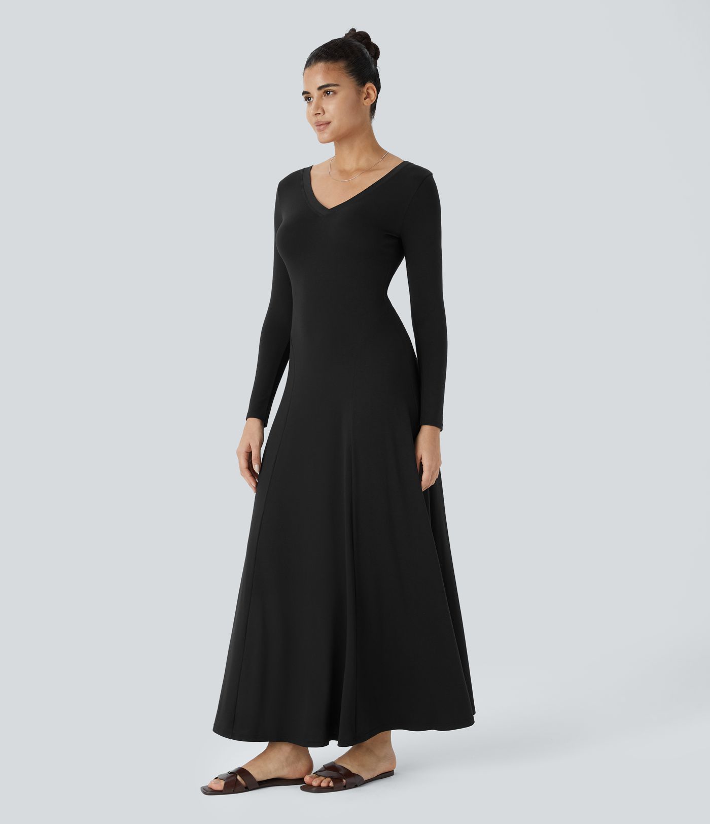 Vestido maxi drapeado manga larga cuello V