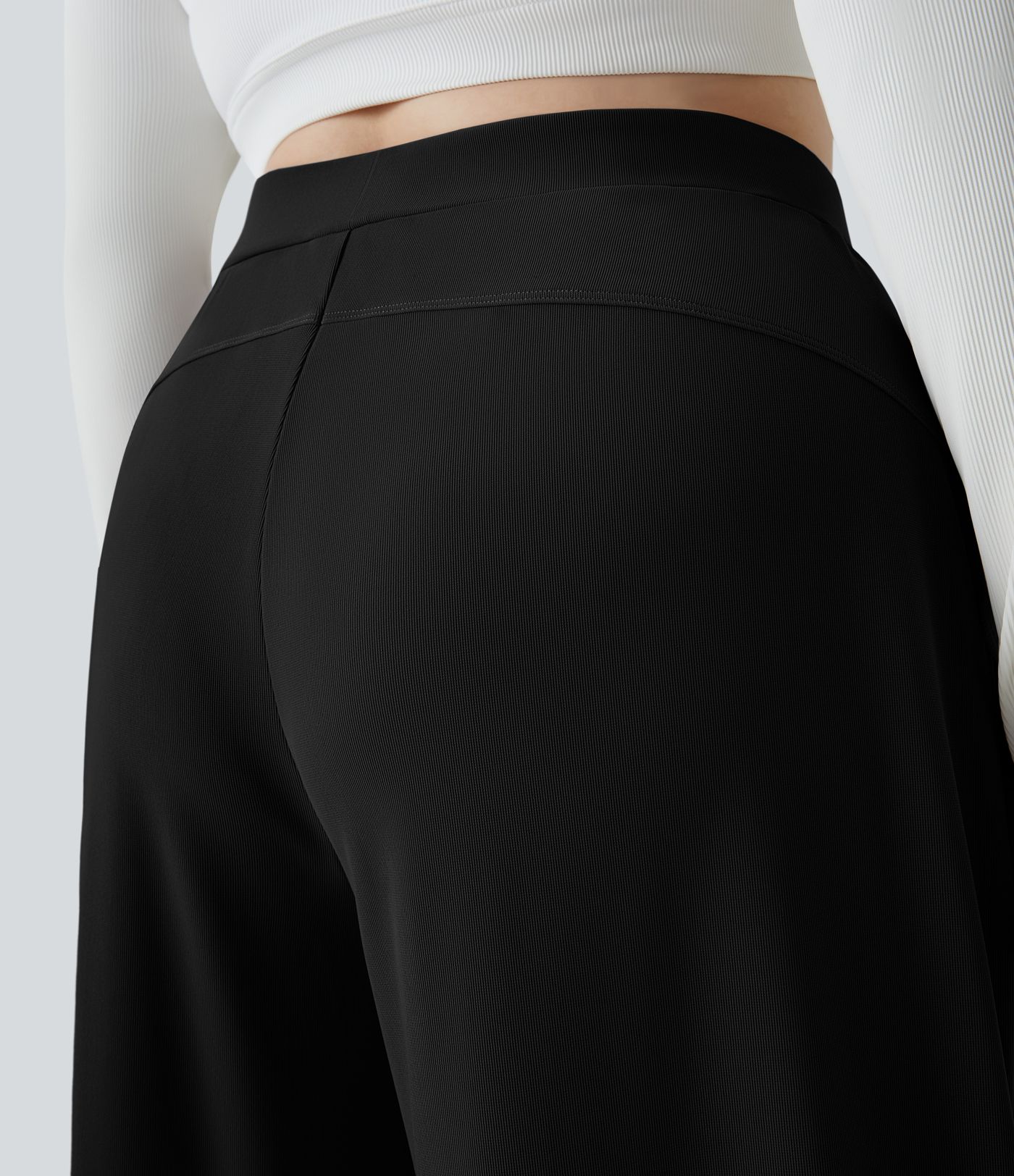 Pantalon de travail grande taille Halara Flex™ à taille haute sculptante et amincissante, poches latérales, jambes larges et tissu micro-gaufré