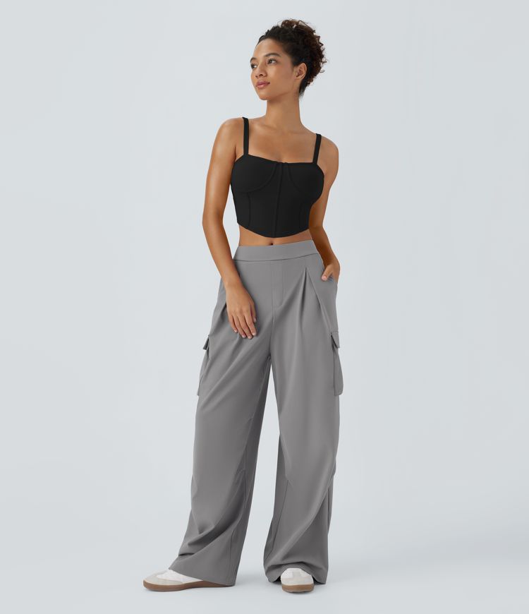 Pantalón cargo pierna ancha múltiple bolsillo plisado tiro alto