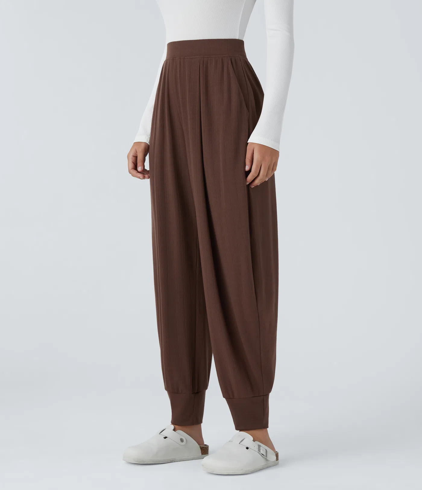 Ribbed Knit High Waisted Plicated Side Pocket Casual Joggers