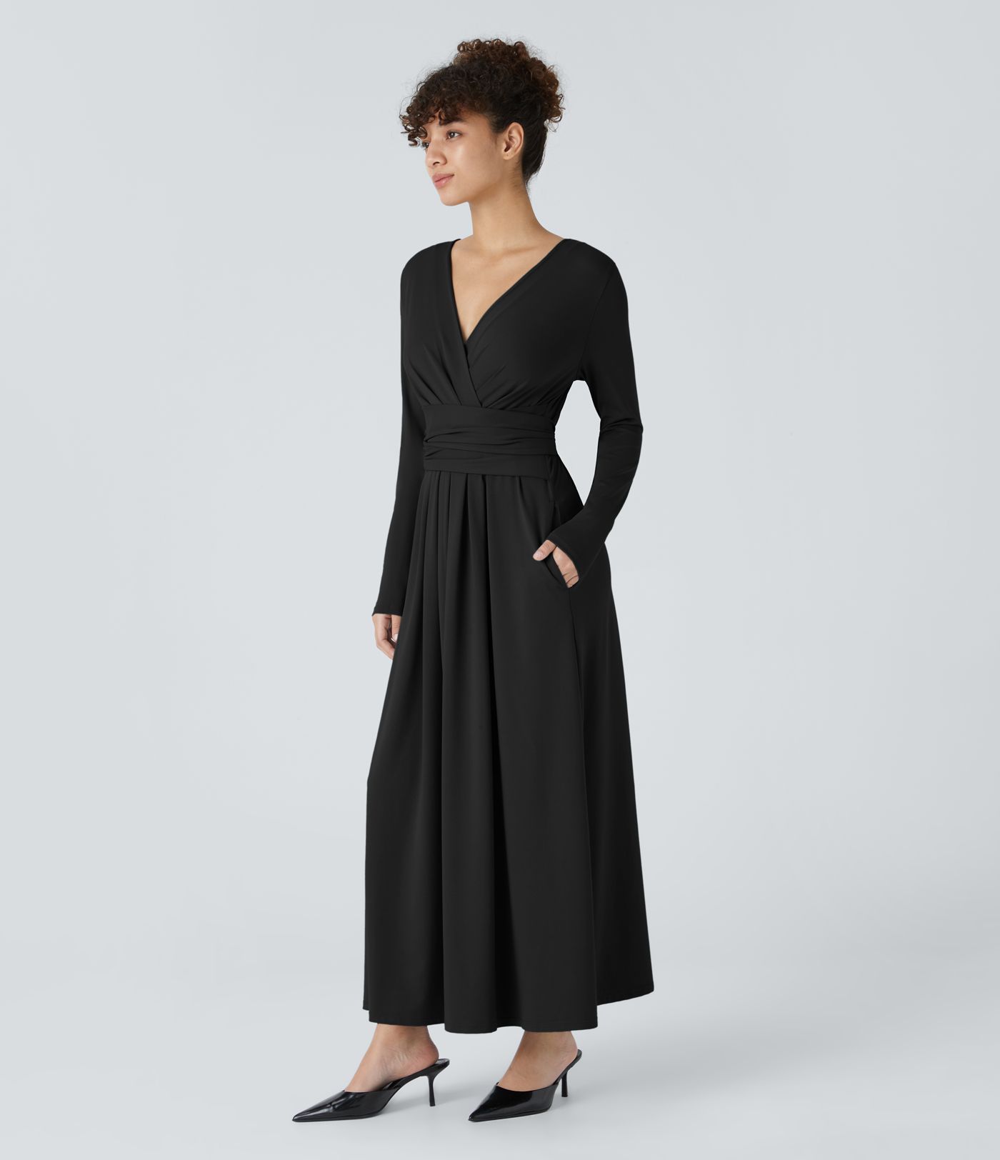 V-neck long-sleeve side pocket tie-back pleated casual dress