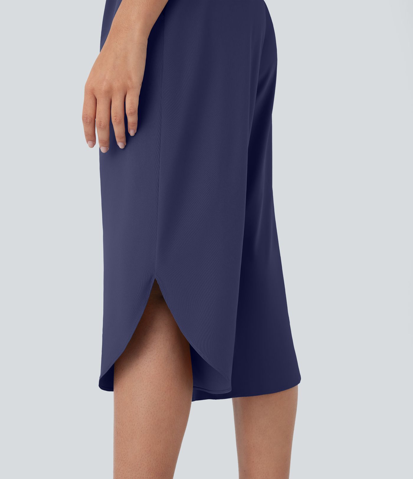 Breezeful™ Capri-Resorthose mit hoher Taille, gekreuzten Seitentaschen und geteiltem Schnitt, schnelltrocknend