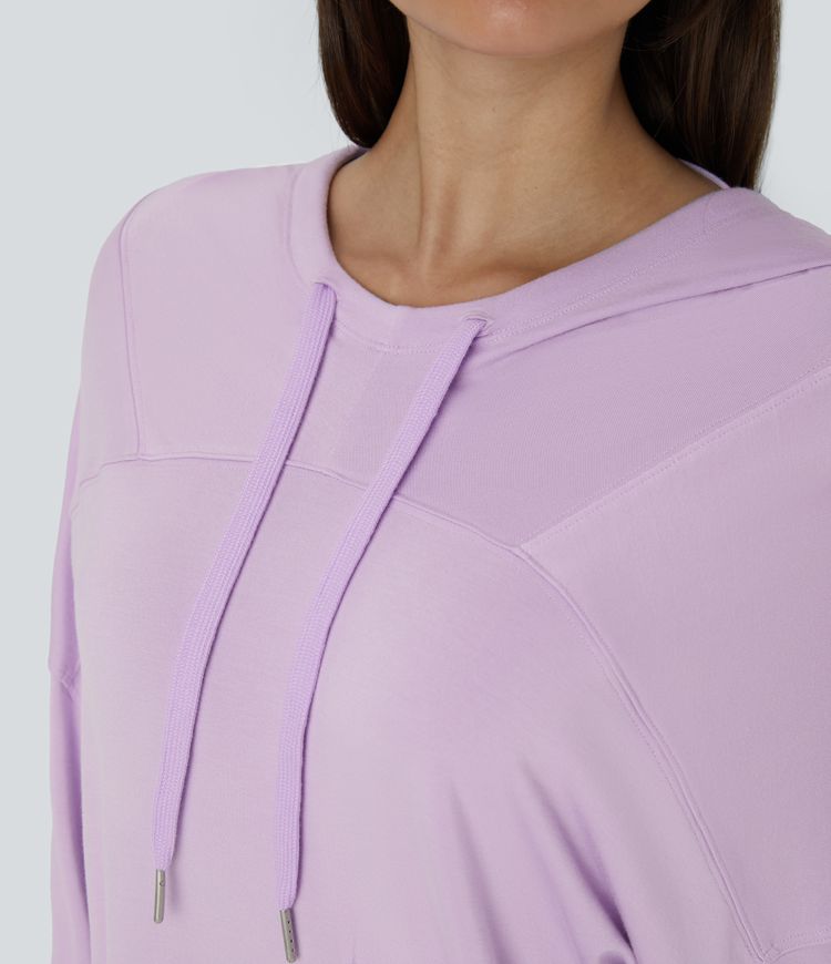 Sudadera gran tamaño capucha cordón ajustable hombro caído bolsillo pecho