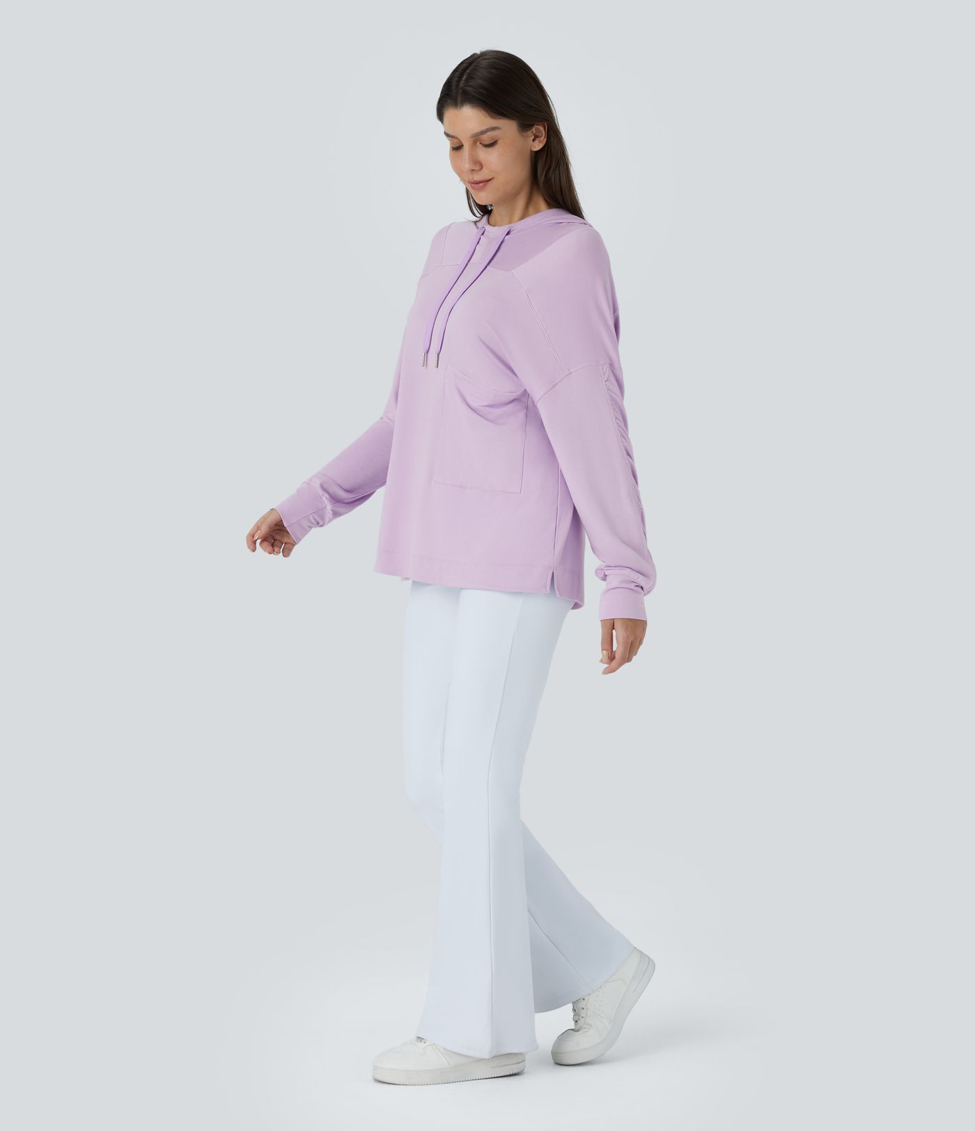 Sudadera gran tamaño capucha cordón ajustable hombro caído bolsillo pecho